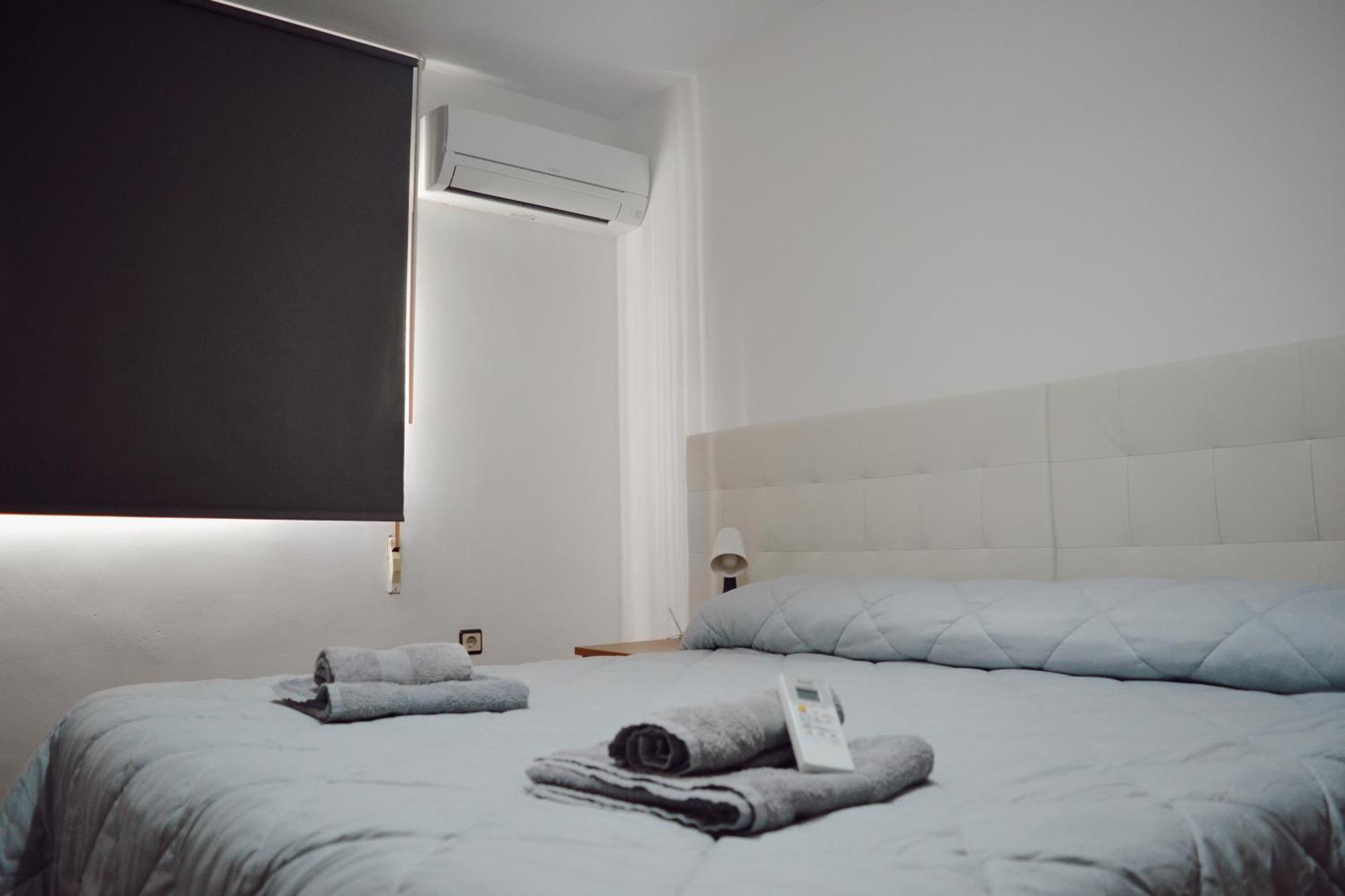 Apartamentos Maria Malaga Luaran gambar